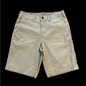 American Eagle Men’s Classic Next Level Stretch Khaki shorts size 30” 5 pockets
